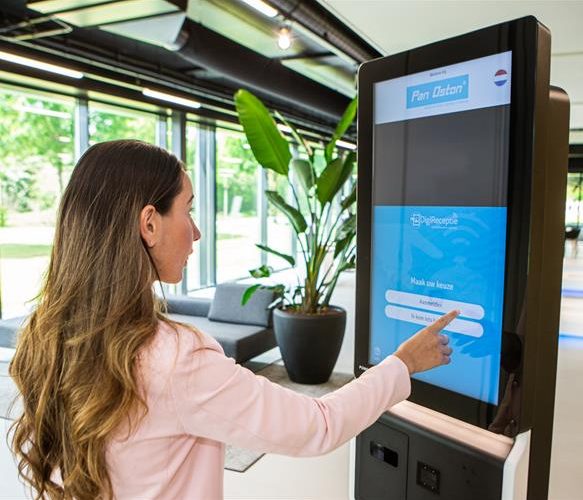 hotel check in kiosk manufacturer Malaysia